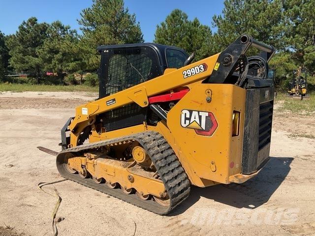 CAT 299D3 لوادر انزلاقية التوجيه