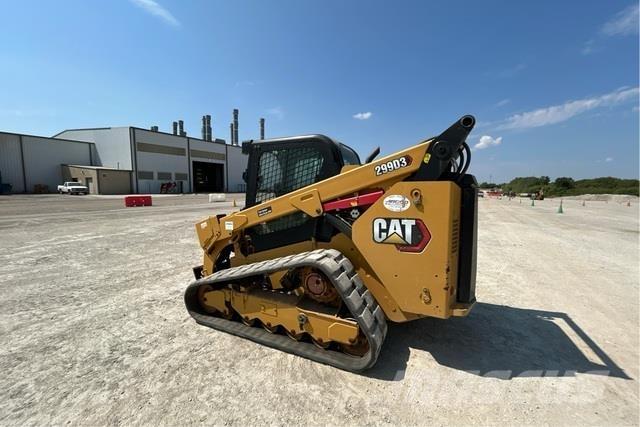 CAT 299D3 لوادر انزلاقية التوجيه