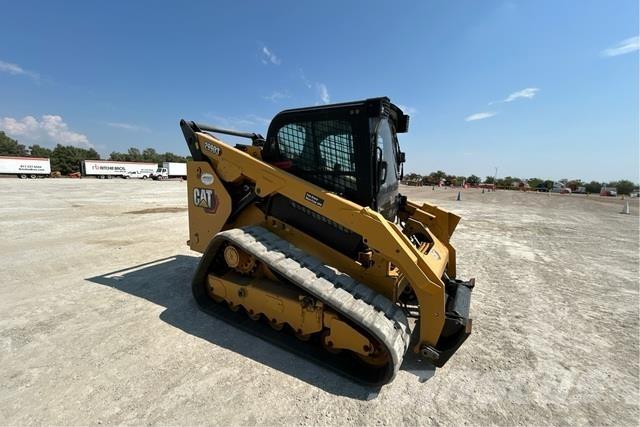 CAT 299D3 لوادر انزلاقية التوجيه