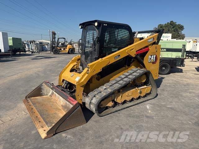 CAT 299D3 لوادر انزلاقية التوجيه