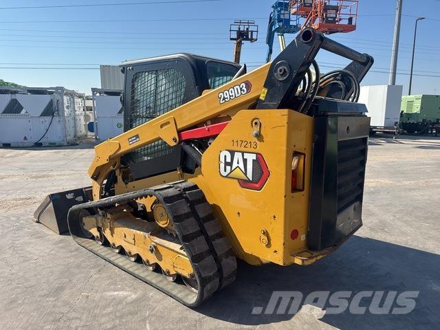 CAT 299D3 لوادر انزلاقية التوجيه