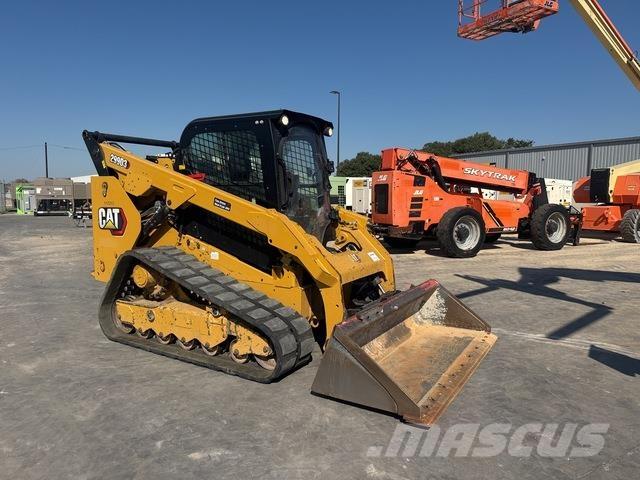 CAT 299D3 لوادر انزلاقية التوجيه