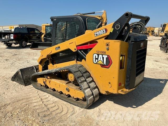 CAT 299D3 لوادر انزلاقية التوجيه