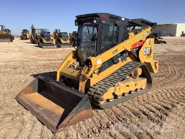 CAT 299D3 لوادر انزلاقية التوجيه
