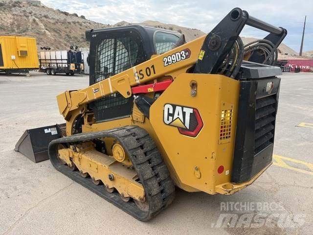 CAT 299D3 XE لوادر انزلاقية التوجيه