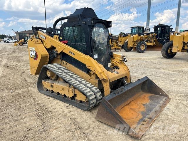 CAT 299D3XE لوادر انزلاقية التوجيه