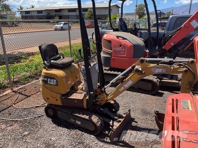CAT 300.9D حفارات زحافة
