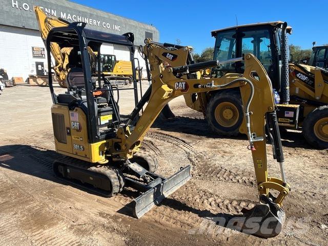 CAT 301.5 حفارات زحافة