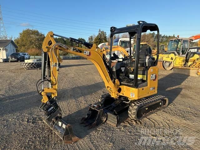 CAT 301.7 حفارات صغيرة أقل من 7 طن (حفارات صغيرة)