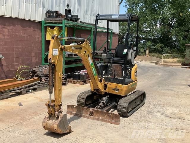 CAT 301.7D CR حفارات زحافة