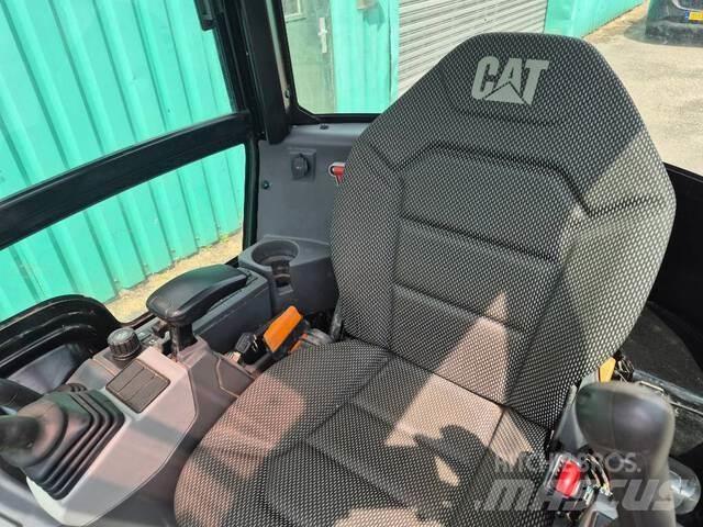 CAT 301.8 حفارات صغيرة أقل من 7 طن (حفارات صغيرة)