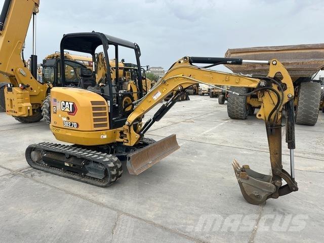 CAT 302.7D CR حفارات زحافة