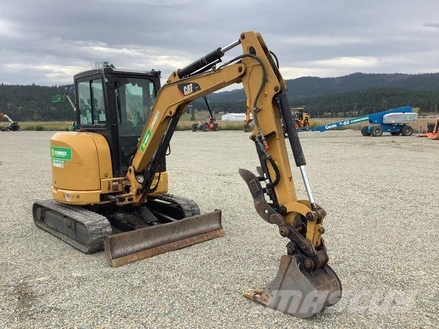 CAT 303.5E2 حفارات زحافة