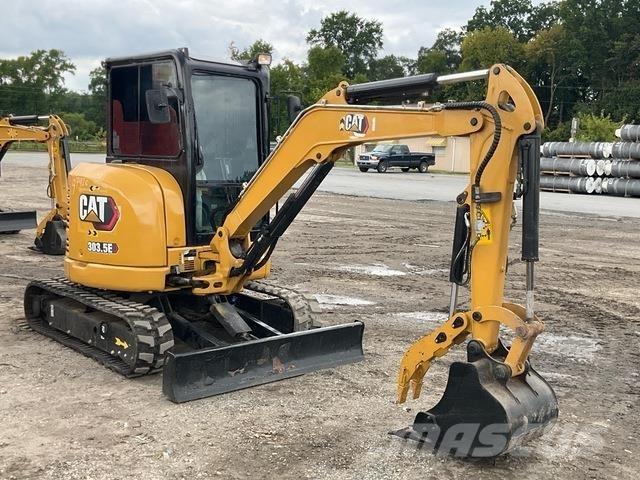 CAT 303.5E2 CR حفارات زحافة