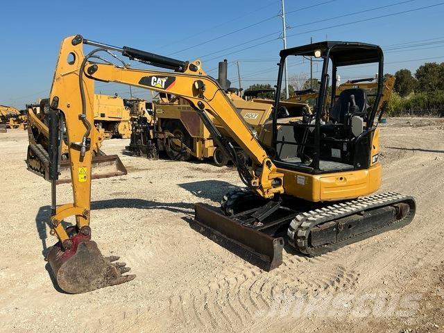 CAT 303.5E2 CR حفارات زحافة