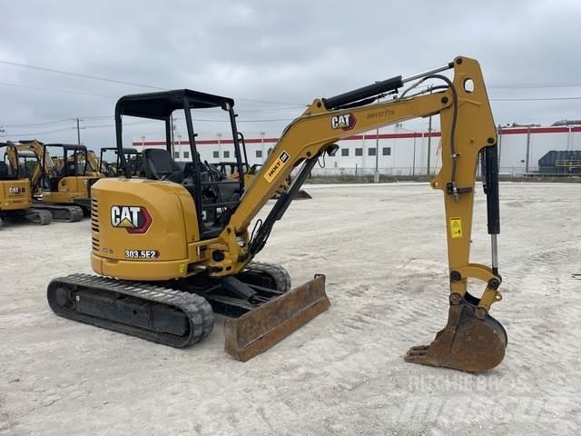CAT 303.5E2CR حفارات زحافة