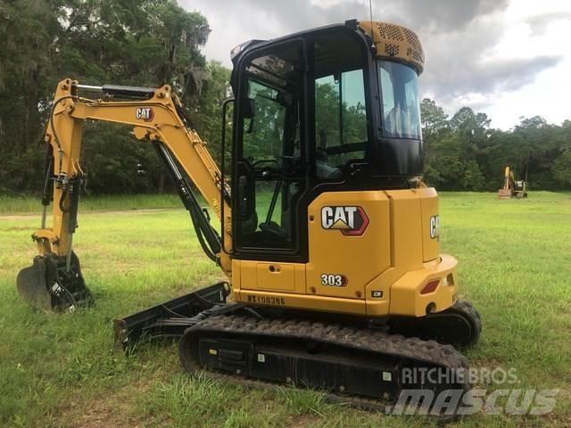CAT 303 CR حفارات زحافة