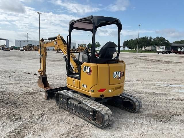 CAT 303 CR حفارات زحافة