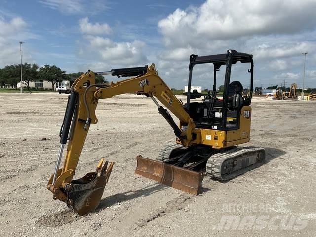 CAT 303 CR حفارات زحافة