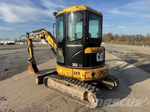 CAT 303 CR حفارات زحافة