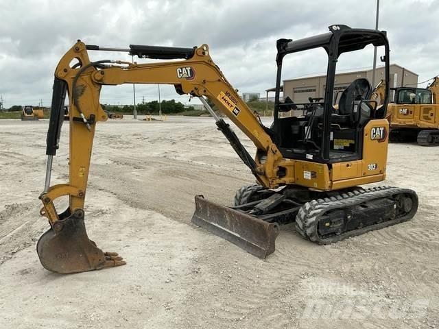 CAT 303CR حفارات زحافة