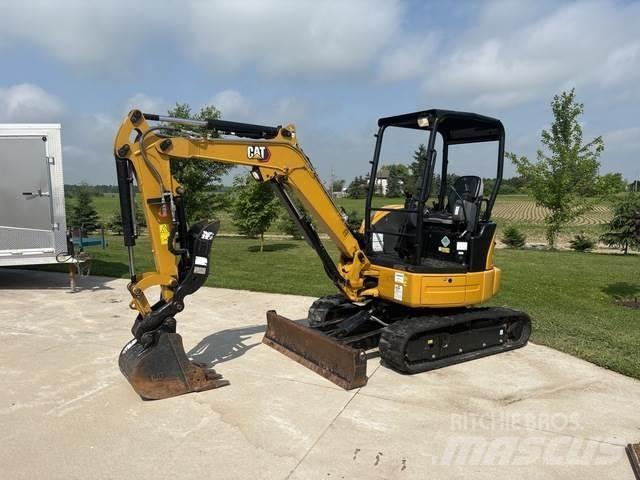 CAT 303E CR حفارات زحافة