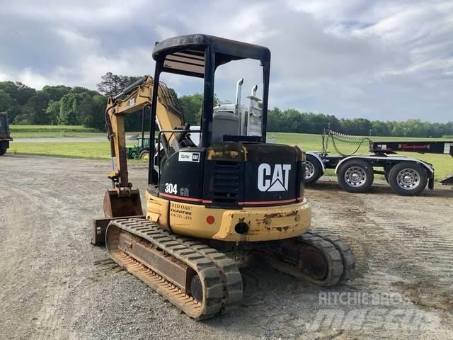 CAT 304 CR حفارات زحافة