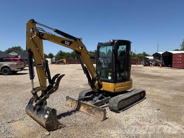 CAT 304D CR حفارات زحافة