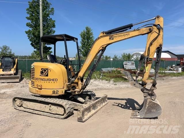 CAT 304E CR حفارات زحافة
