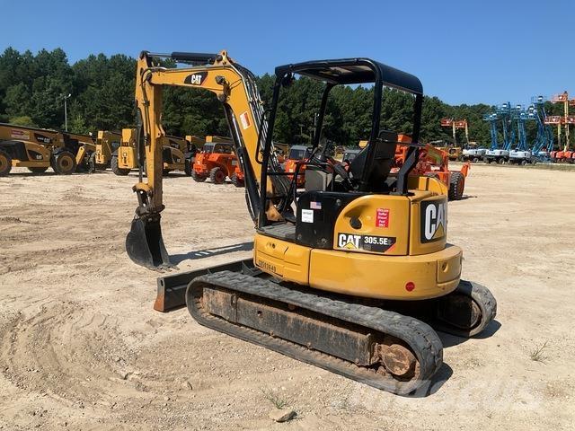 CAT 305.5E 2 حفارات زحافة