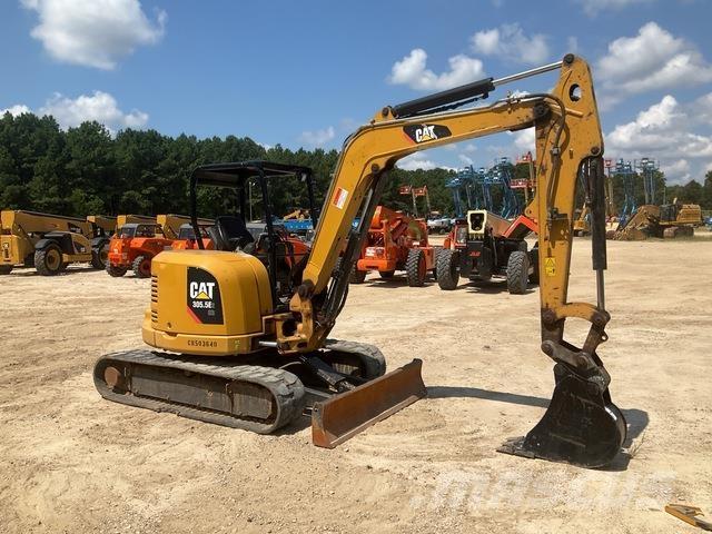 CAT 305.5E 2 حفارات زحافة