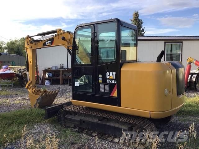 CAT 305.5E2 حفارات زحافة