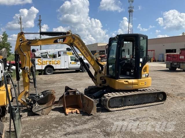 CAT 305E2 CR حفارات زحافة