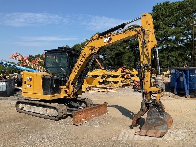 CAT 306 CR حفارات زحافة