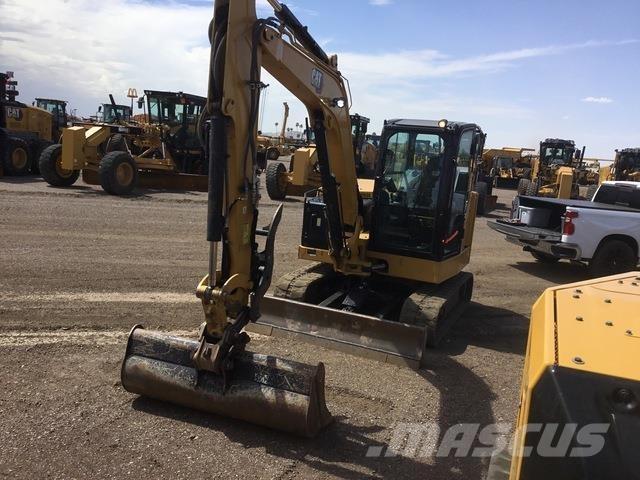 CAT 306 CR حفارات زحافة