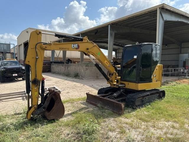 CAT 306CR حفارات زحافة