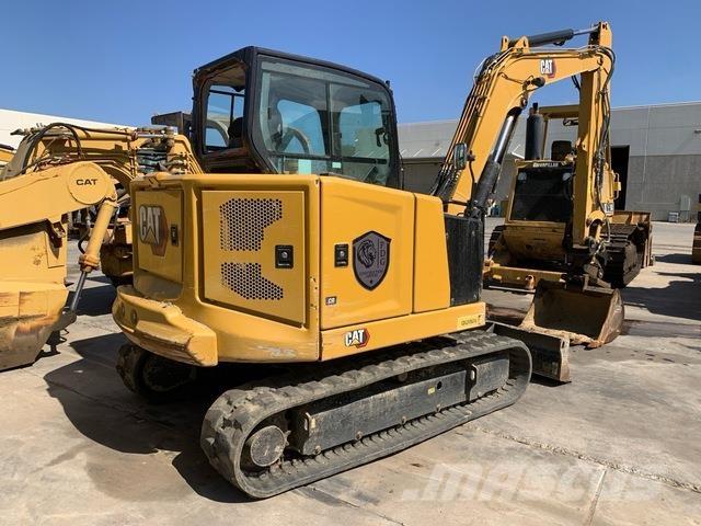 CAT 306CR حفارات زحافة