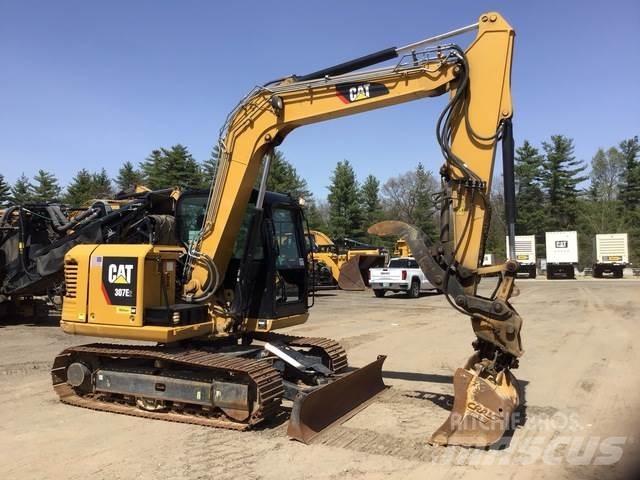 CAT 307E2 حفارات زحافة