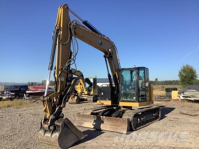 CAT 310 حفارات زحافة