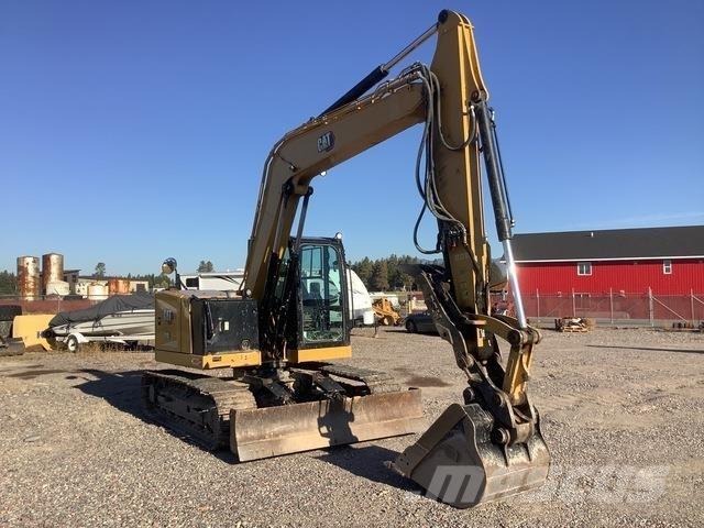 CAT 310 حفارات زحافة