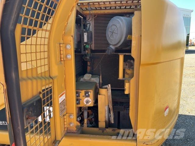 CAT 311D حفارات زحافة