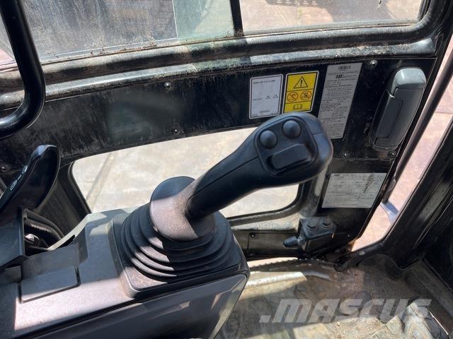 CAT 314F حفارات زحافة