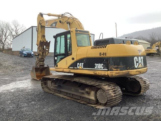 CAT 318C حفارات زحافة
