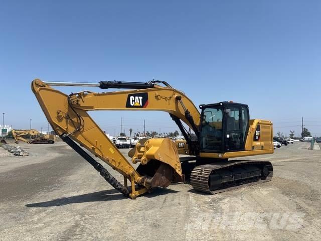 CAT 320 حفارات زحافة