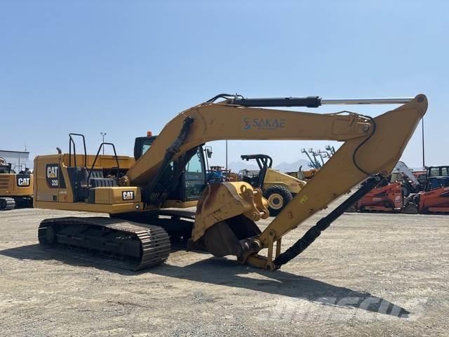 CAT 320 حفارات زحافة