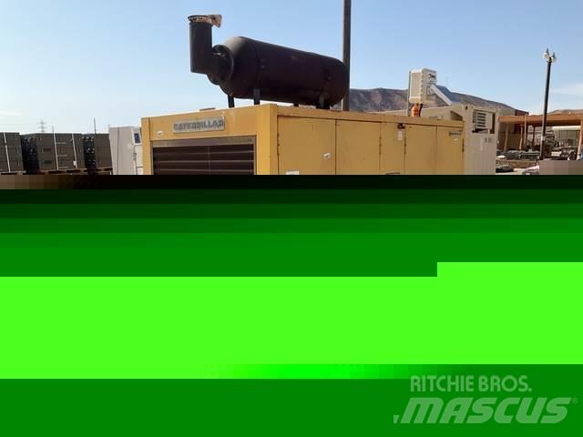 CAT 3208 مولدات ديزل