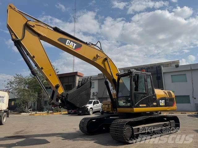 CAT 320D L حفارات زحافة