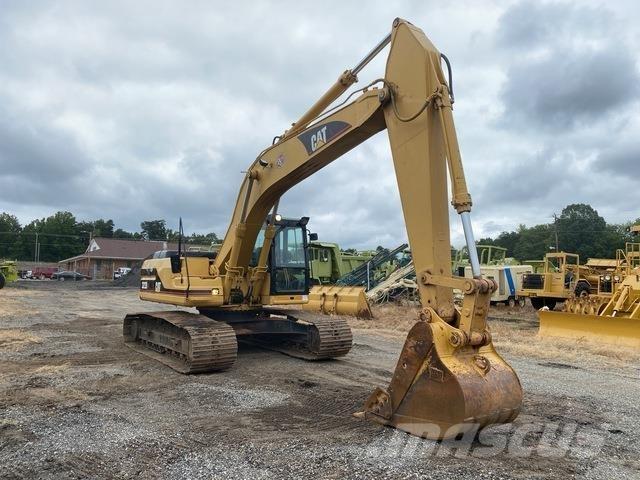 CAT 322B L حفارات زحافة