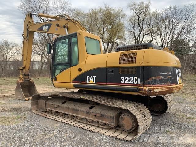CAT 322C L حفارات زحافة