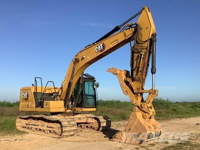 CAT 323 حفارات زحافة